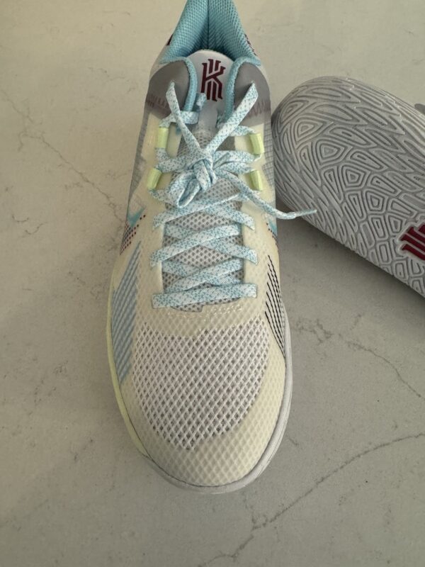 gym shoes women