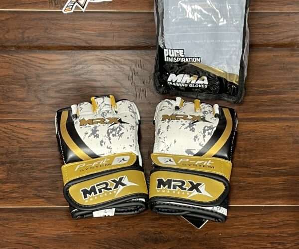 MMA Training Gloves Women’s Large Grappling Gold New Hook & Loop Wrist Strap
