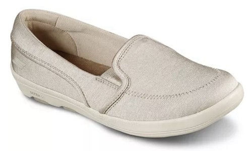 Skechers Women’s shoes Size 8 Goga Mat Go Bliss Walking Beige Walking Slip Ins