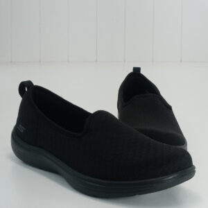 Skechers Women's Goga Mat Air-Cooled Slip-On Shoes Black 138502 Size 6.5