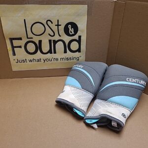 Century Women's Brave 10 oz Polyurethane Boxing Gloves