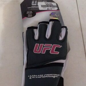 UFC MMA Women’s Gel Training Gloves White Black - One Size