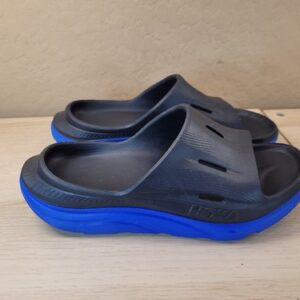 Hoka One One Ora Recovery Slides Womens Size 8 US Black Blue Sandals