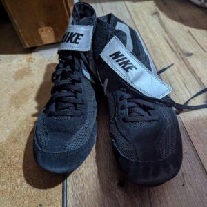 Nike Women's Wrestling Shoes, Size 7.5