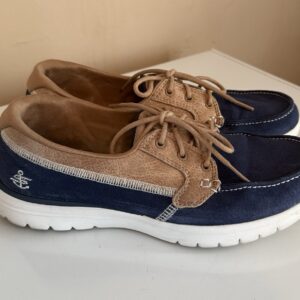 SKECHERS ON-THE-GO AIR COOLED GOGA MAT WOMEN'S SIZE 8.5 TAN & NAVY BOAT SHOES