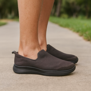 Skechers Gen 5 Slip-On Shoes Goga Mat Stretch Fit Women 11 Black Knit Sneakers