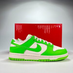 Nike Dunk Low Green Strike Lace Up Sneakers Shoes HV0842-133 Women's Size 8