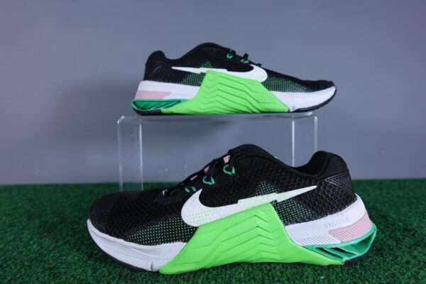 Nike Metcon 7 Shoes Womens Size 7.5 Black Green Training Sneakers CZ8280-036