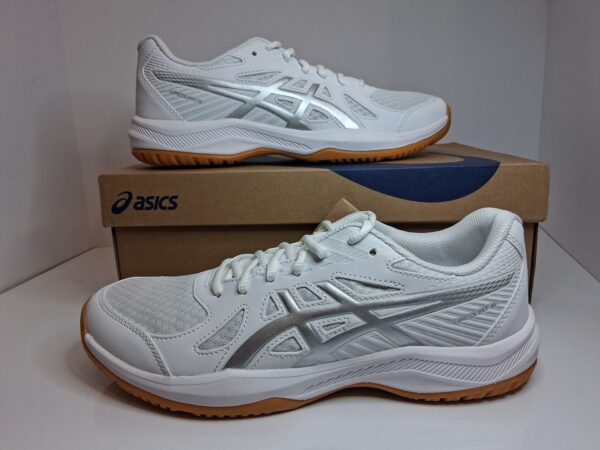 ASICS Upcourt 6 Women's Size 10 Indoor Court Shoes White/Pure Silver New In Box