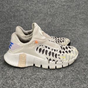 Nike Free Metcon 4 Printed Polka Women’s Sz 9.5 Training Shoes DJ4310-074