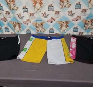 Lot of 3 Fighter Girls Combat Shorts MMA Boxing Brazil Pink Camo USA Size 9