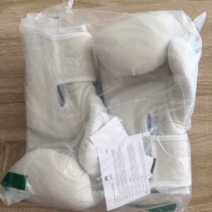 Brand New Unboxed. Venum Elite.   10 -ounce