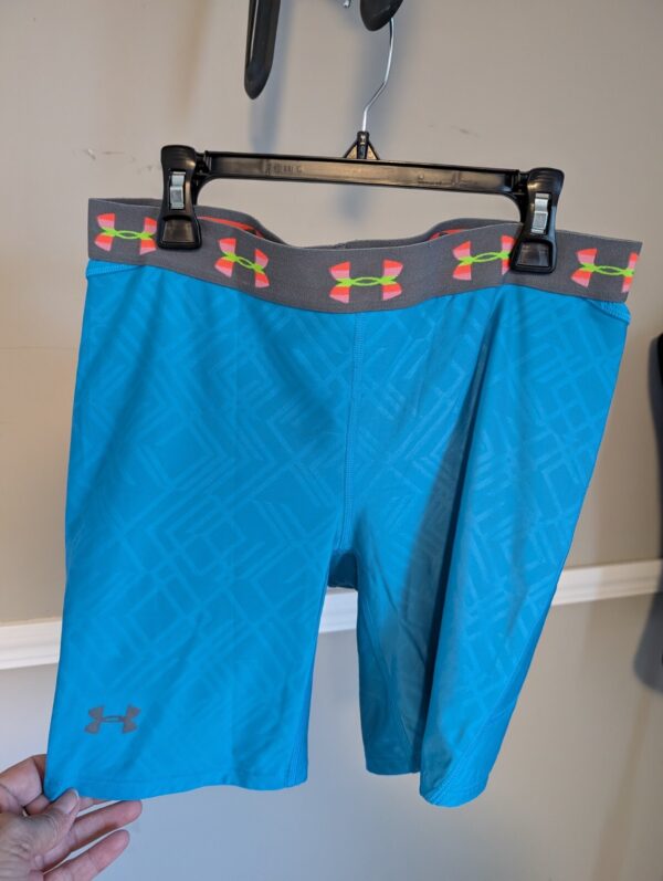 Under Armour - Women's Large - Blue Strike Zone Padded Shorts EUC
