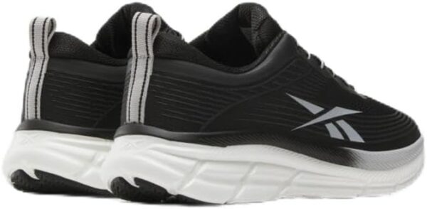 Reebok Womens Road Strider