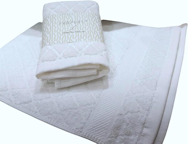 EVOPURE+ Pineapple Leaf Fiber Towel – Ultra-Soft & Lightweight Luxury Towel – Sustainable, Breathable, and Hypoallergenic for Sensitive Skin – High Absorbency