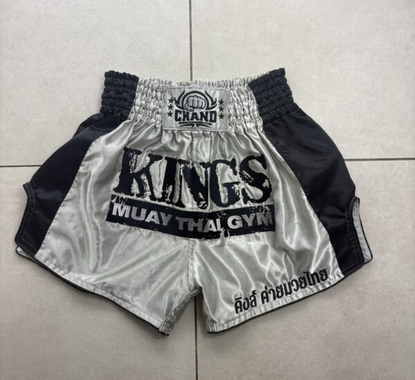 Kings MMA Muay Thai shorts (unisex) Size M (B2)