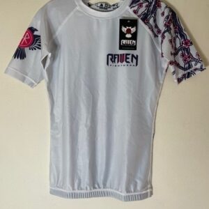 Raven Fightwear Sakura BJJ MMA Short Sleeve Rash Guard. Medium. NWT.